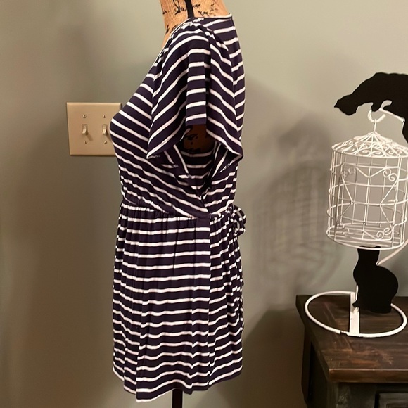 Isabel maternity top. Size small. - Picture 6 of 11